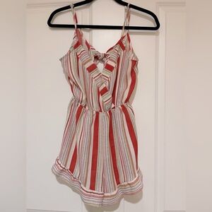 Like new flying tomato size small adjustable straps, one piece